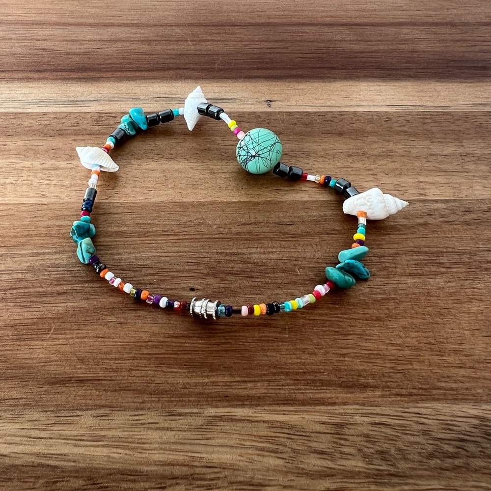 Beachy beaded anklet - Picture 2 of 3